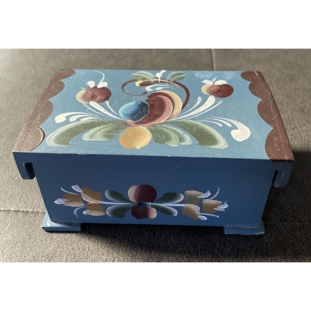 Vintage Norwegian Rosemaling Wooden Jewelry Trinket Box Scandinavian Folk Art